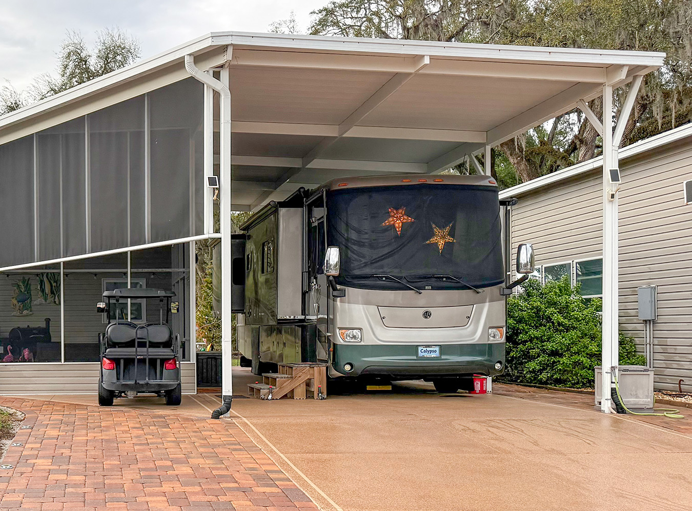 Calypso CU of Hurricane Supports